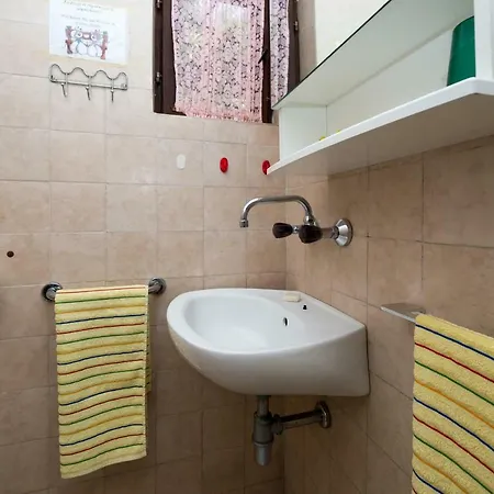 Ilas Dugi Otok * Sali