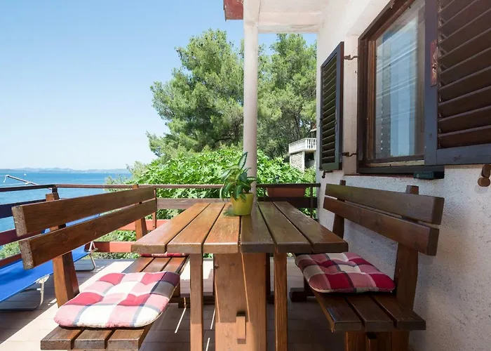 Ilas Dugi Otok 아파트 *