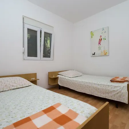 Ilas Dugi Otok Apartmán *